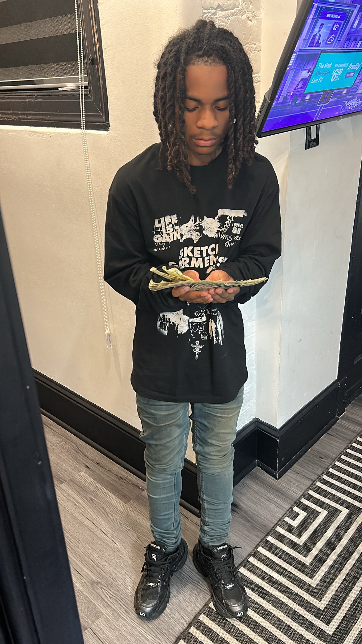 SKETCH war longsleeve black